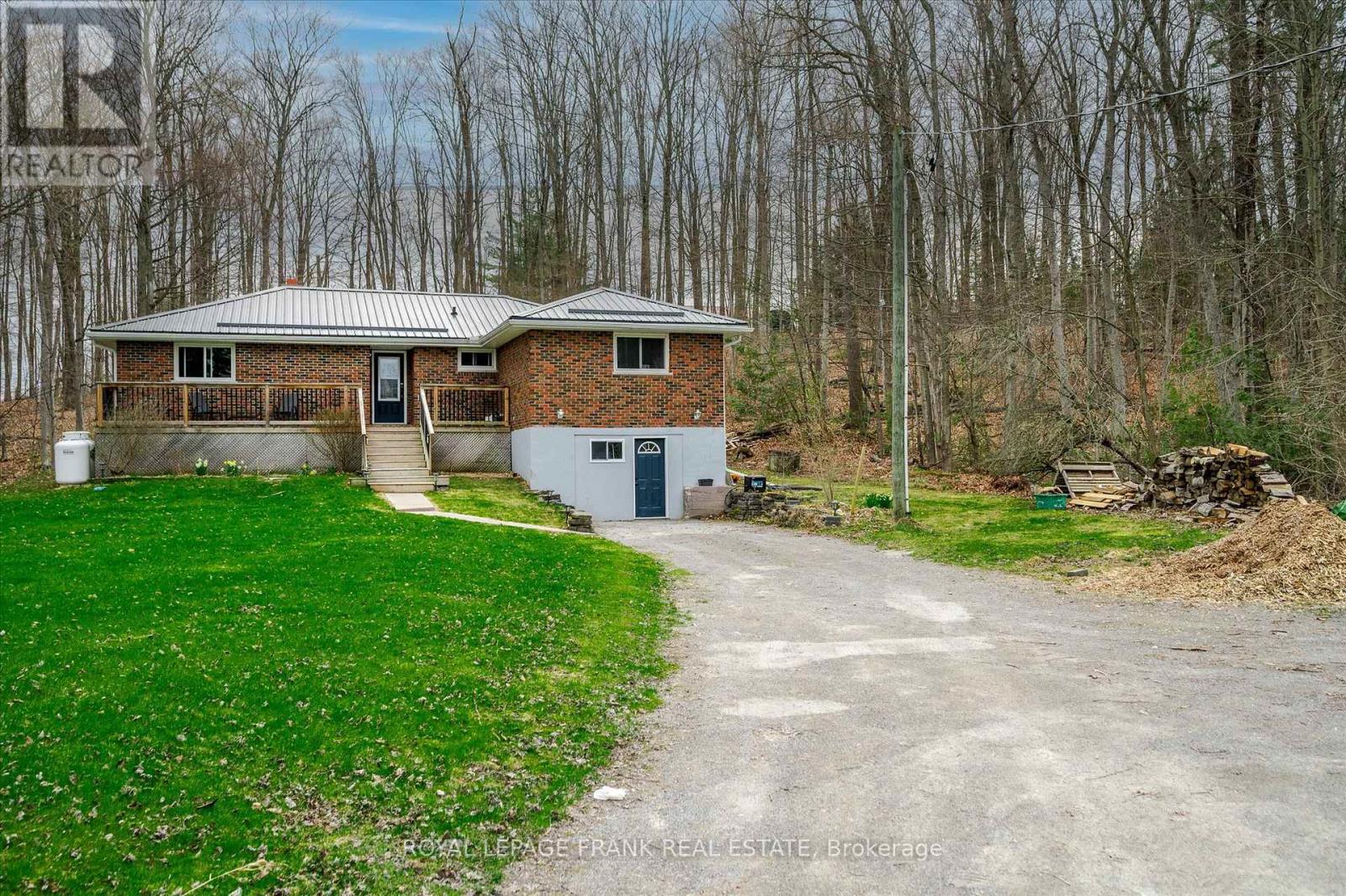 878 Payne Line Road, Douro-Dummer, Ontario  K0L 3A0 - Photo 43 - X12119160