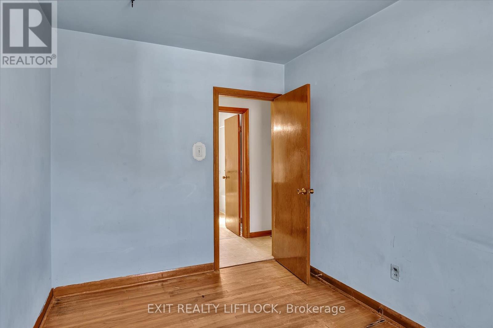 250 Bellevue Street, Peterborough North (South), Ontario  K9H 5E5 - Photo 20 - X12119208