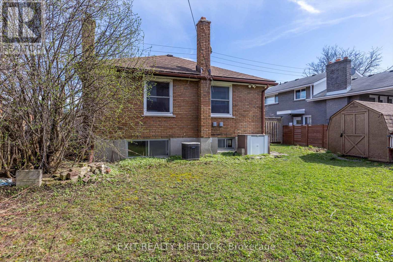 250 Bellevue Street, Peterborough North (South), Ontario  K9H 5E5 - Photo 31 - X12119208