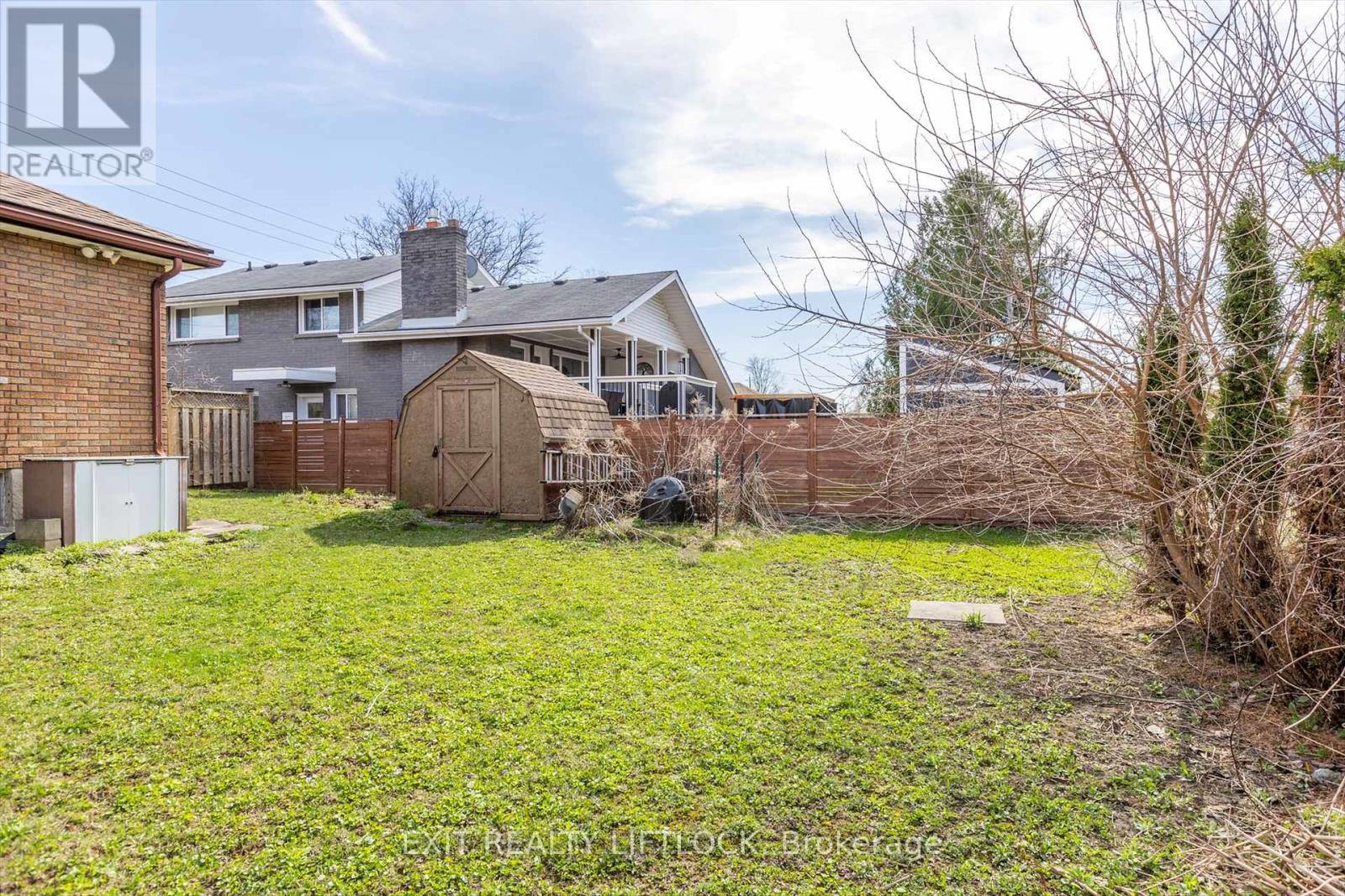 250 Bellevue Street, Peterborough North (South), Ontario  K9H 5E5 - Photo 32 - X12119208
