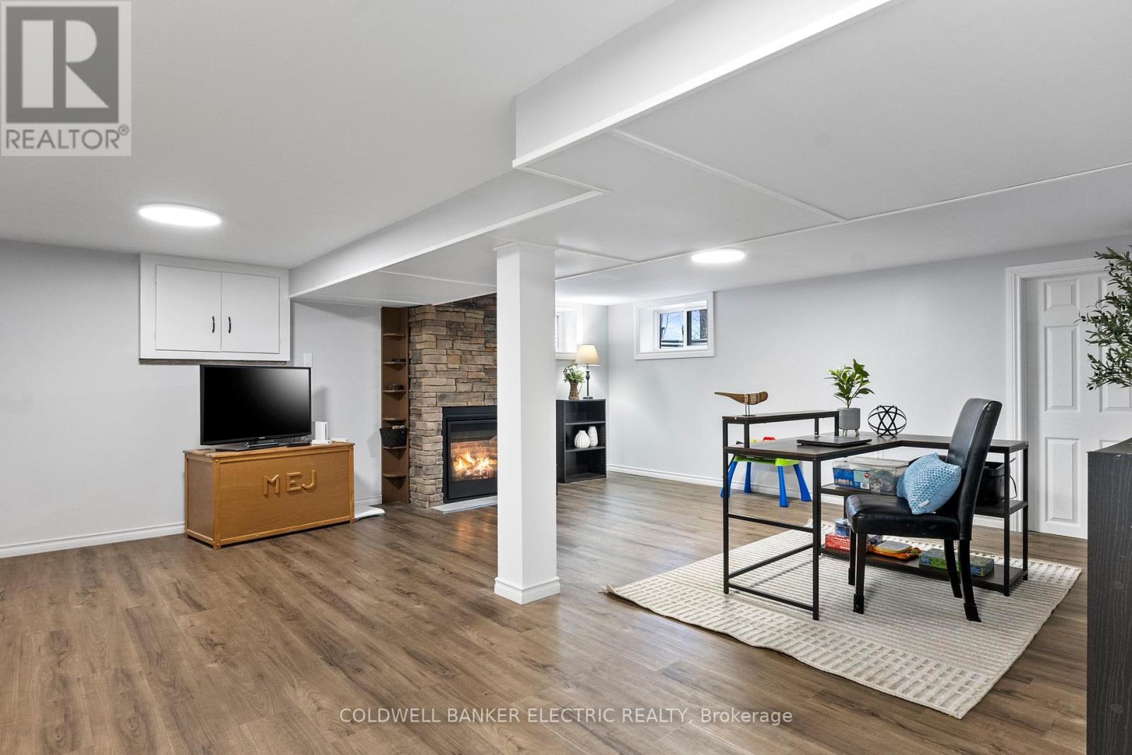 58 River Street, North Kawartha, Ontario  K0L 1A0 - Photo 19 - X12119361