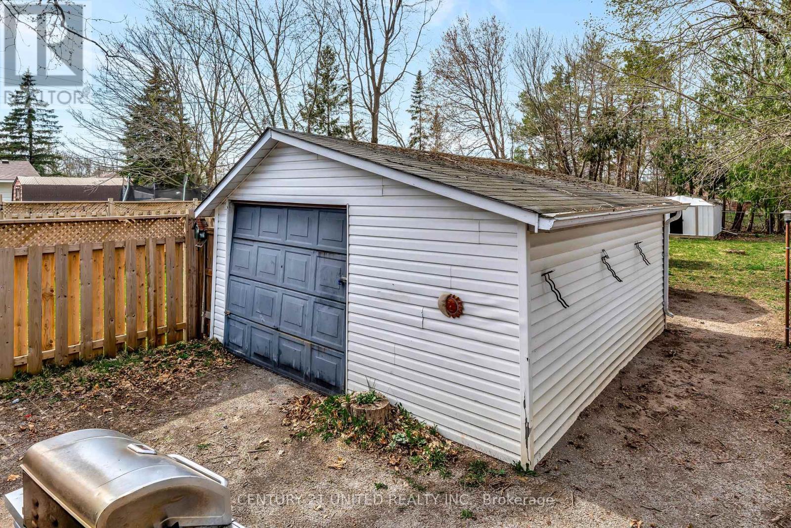 44 Elgin Street, Kawartha Lakes (Lindsay), Ontario  K9V 3W3 - Photo 28 - X12119592