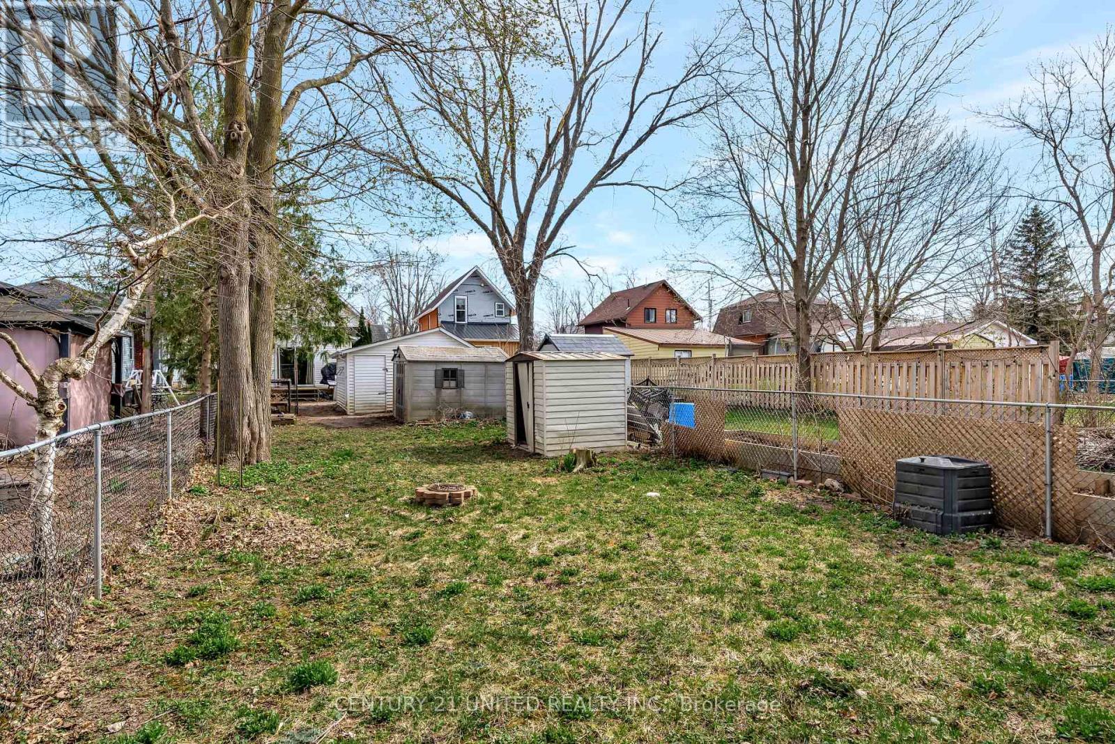 44 Elgin Street, Kawartha Lakes (Lindsay), Ontario  K9V 3W3 - Photo 30 - X12119592