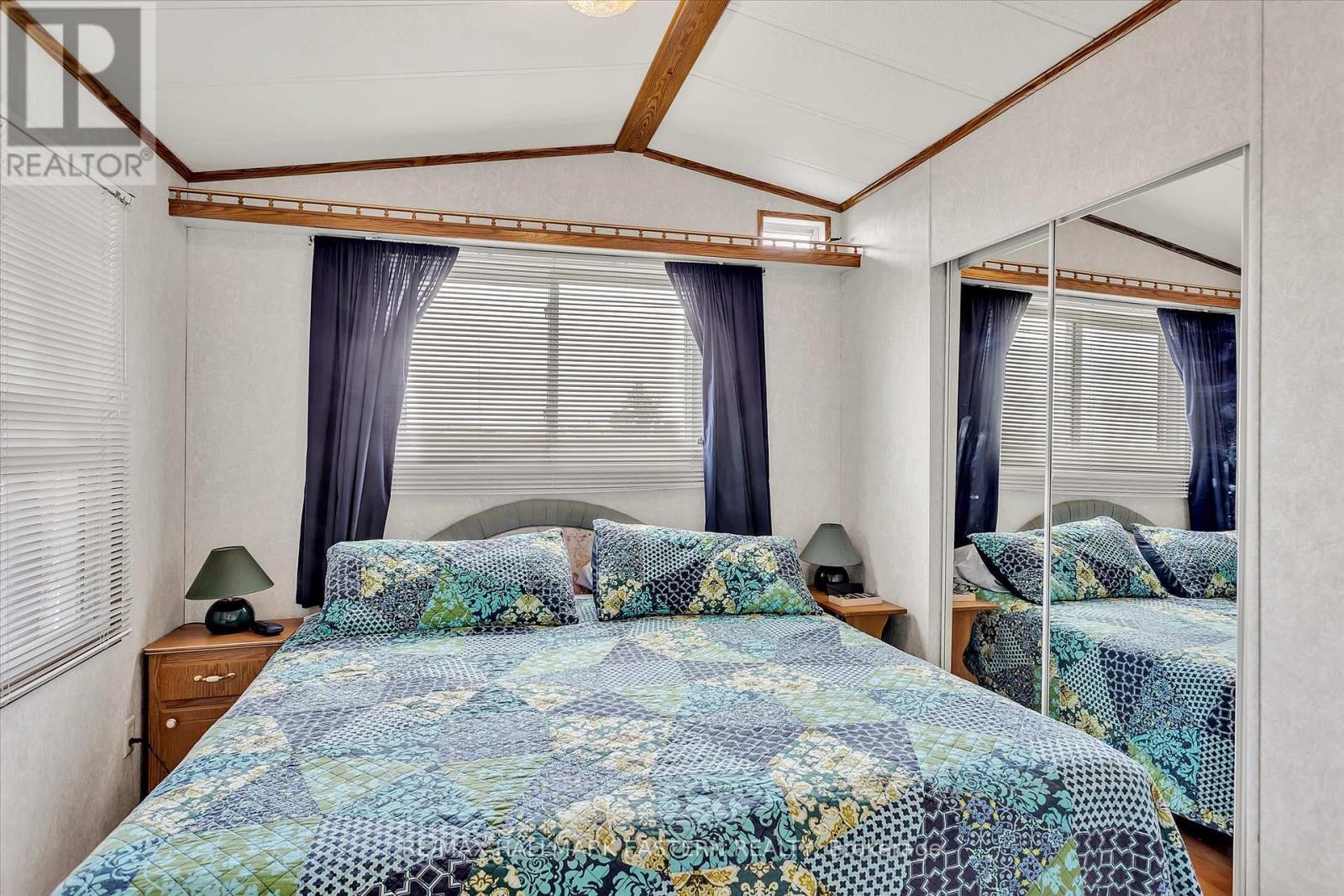 3 Marina Cres - 920 Skyline Road, Selwyn, Ontario  K0L 1T0 - Photo 17 - X12100911