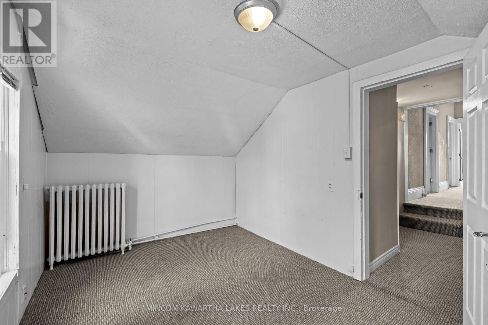 270 Sherbrooke Street, Peterborough Central (North), Ontario  K9J 2N6 - Photo 16 - X12120230