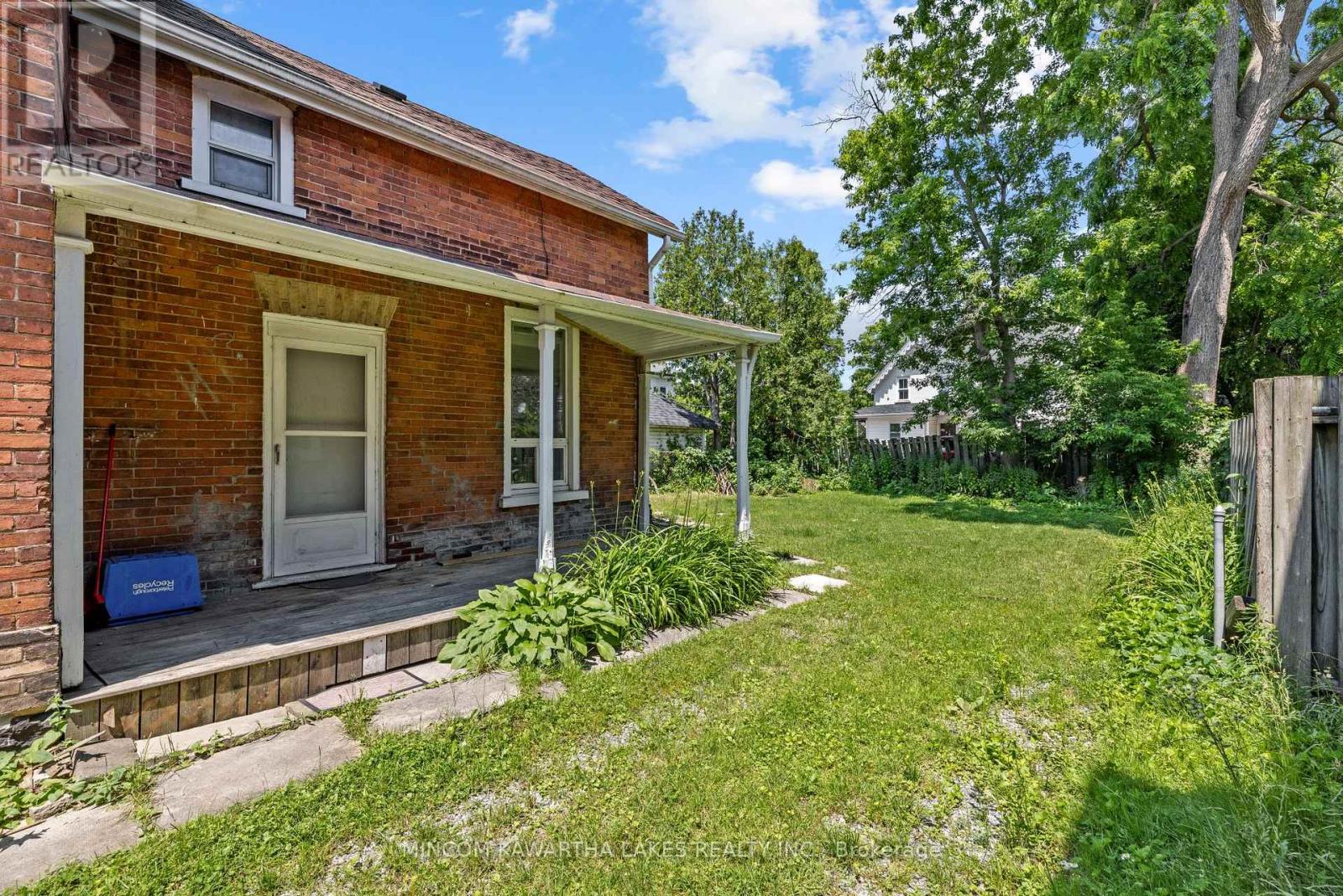 270 Sherbrooke Street, Peterborough Central (North), Ontario  K9J 2N6 - Photo 31 - X12120230