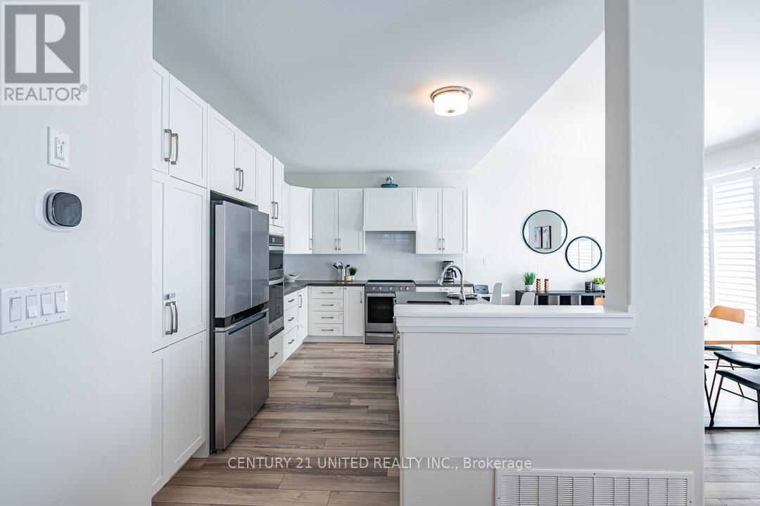 275 Noftall Gardens, Peterborough North (North), Ontario  K9H 0H9 - Photo 23 - X12120627