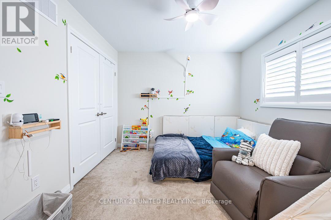275 Noftall Gardens, Peterborough North (North), Ontario  K9H 0H9 - Photo 42 - X12120627