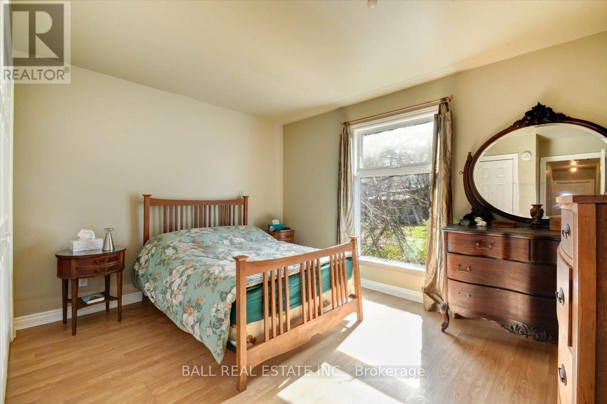 61 North Rusaw Road, North Kawartha, Ontario  K0L 1A0 - Photo 10 - X12121148