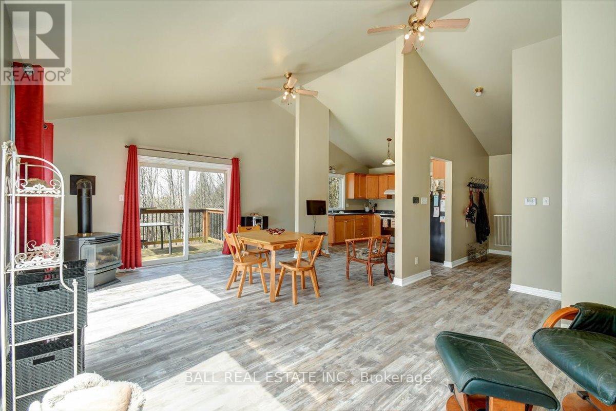 61 North Rusaw Road, North Kawartha, Ontario  K0L 1A0 - Photo 4 - X12121148