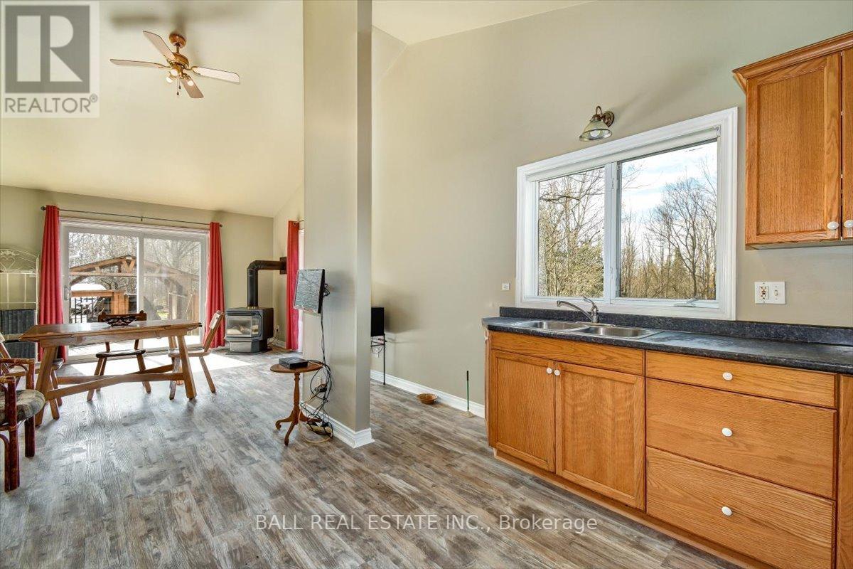 61 North Rusaw Road, North Kawartha, Ontario  K0L 1A0 - Photo 6 - X12121148