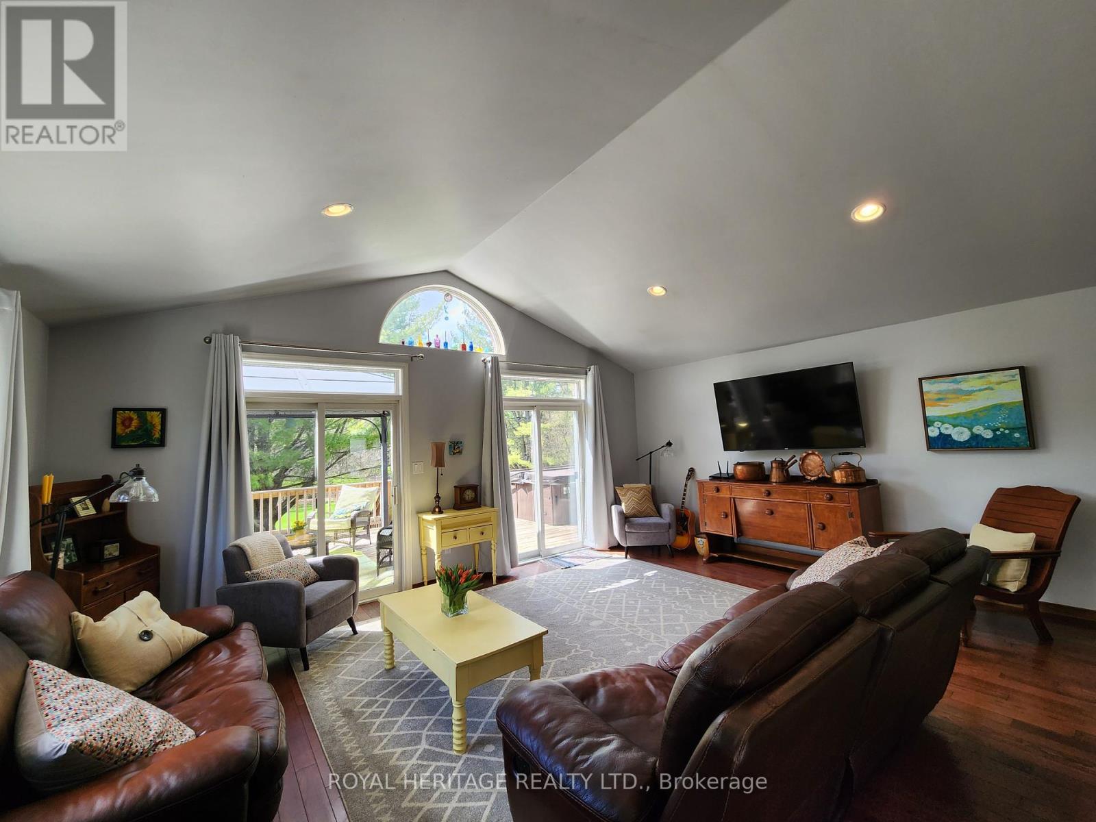 8188 Woodland Avenue, Port Hope (Garden Hill), Ontario  L0A 1B0 - Photo 6 - X12121321