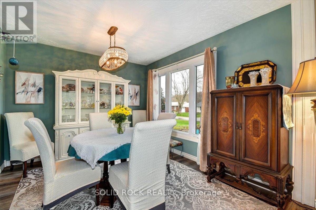 51 Gair Street, Trent Hills (Campbellford), Ontario  K0L 1L0 - Photo 8 - X12121685