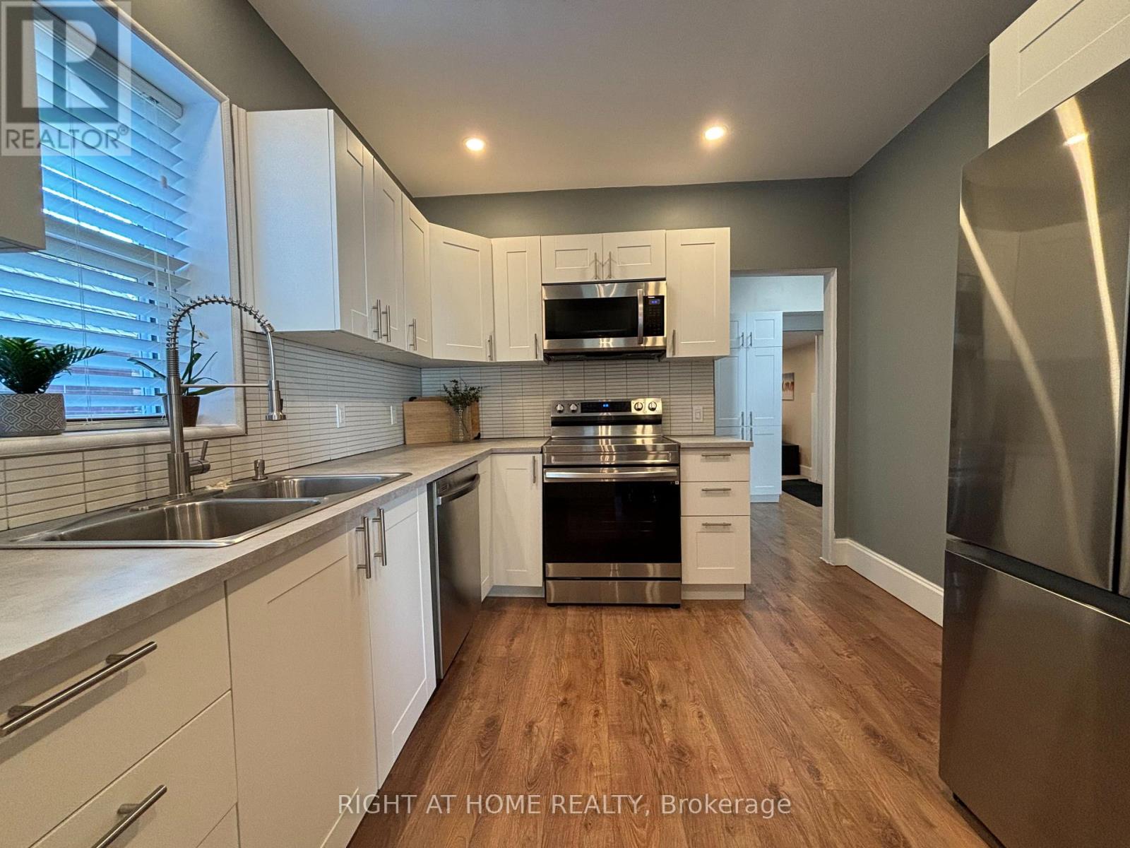 121 Durham Street W, Kawartha Lakes (Lindsay), Ontario  K9V 2R3 - Photo 13 - X12121741