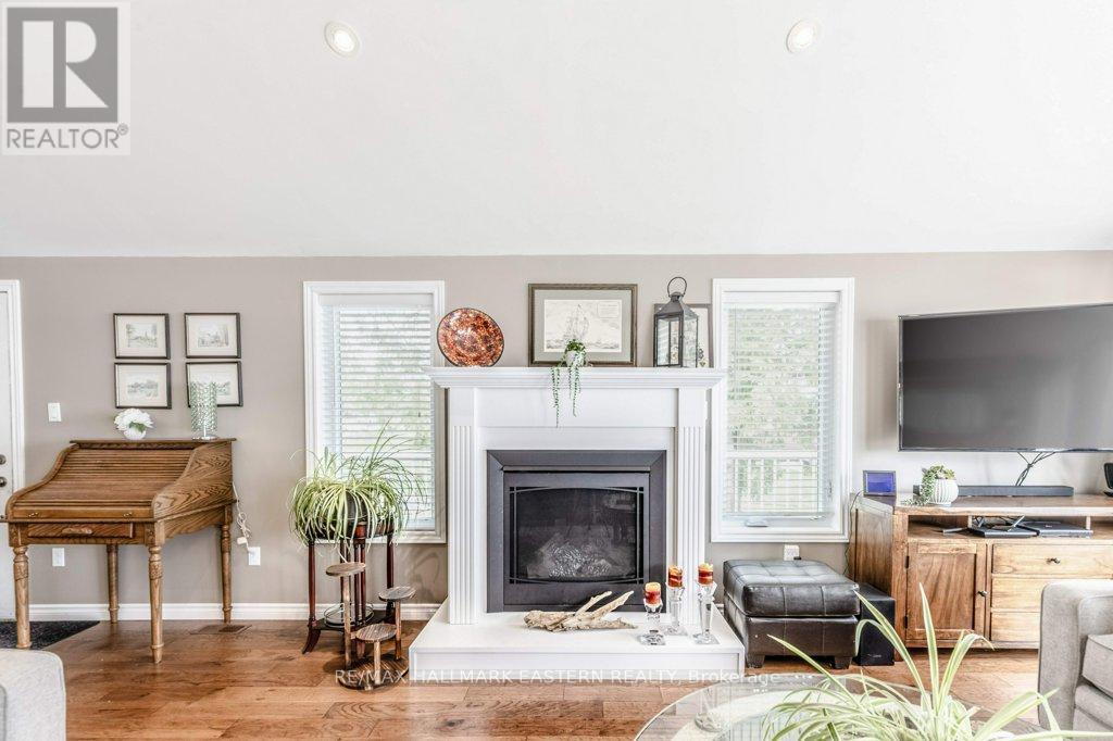 7934 Taits Beach Road, Hamilton Township, Ontario  K0L 1E0 - Photo 4 - X12122044