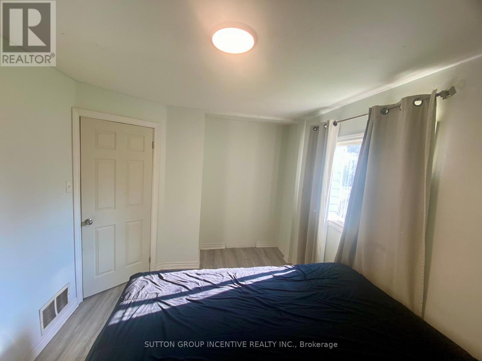 26 Laird Drive, Kawartha Lakes (Fenelon), Ontario  K9V 4R6 - Photo 14 - X12122523