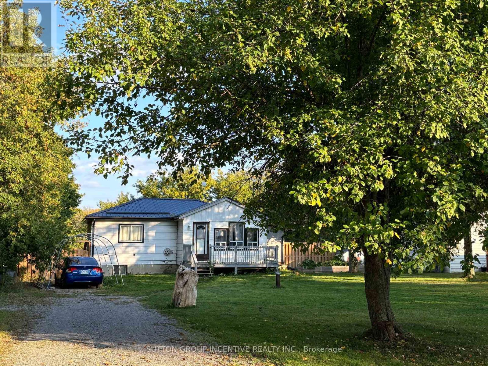 26 Laird Drive, Kawartha Lakes (Fenelon), Ontario  K9V 4R6 - Photo 3 - X12122523