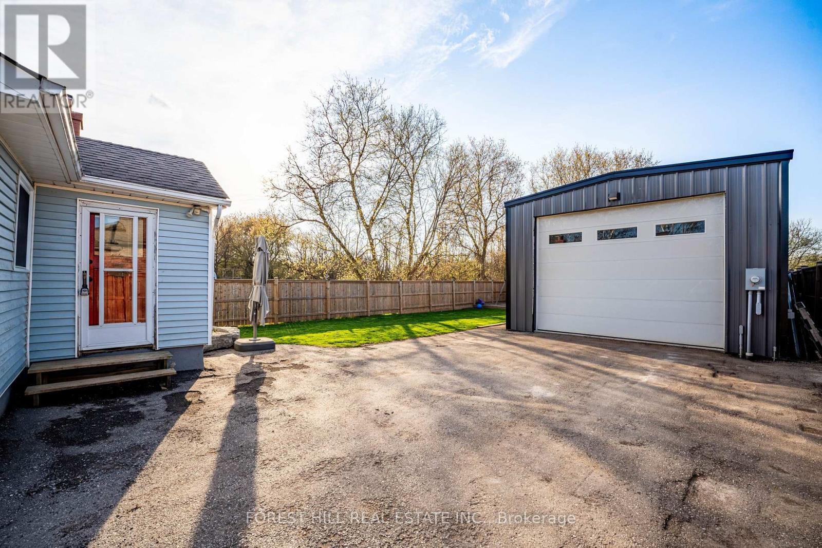 4028 Highway 2 Road, Clarington, Ontario  L1B 1L9 - Photo 6 - E12123268