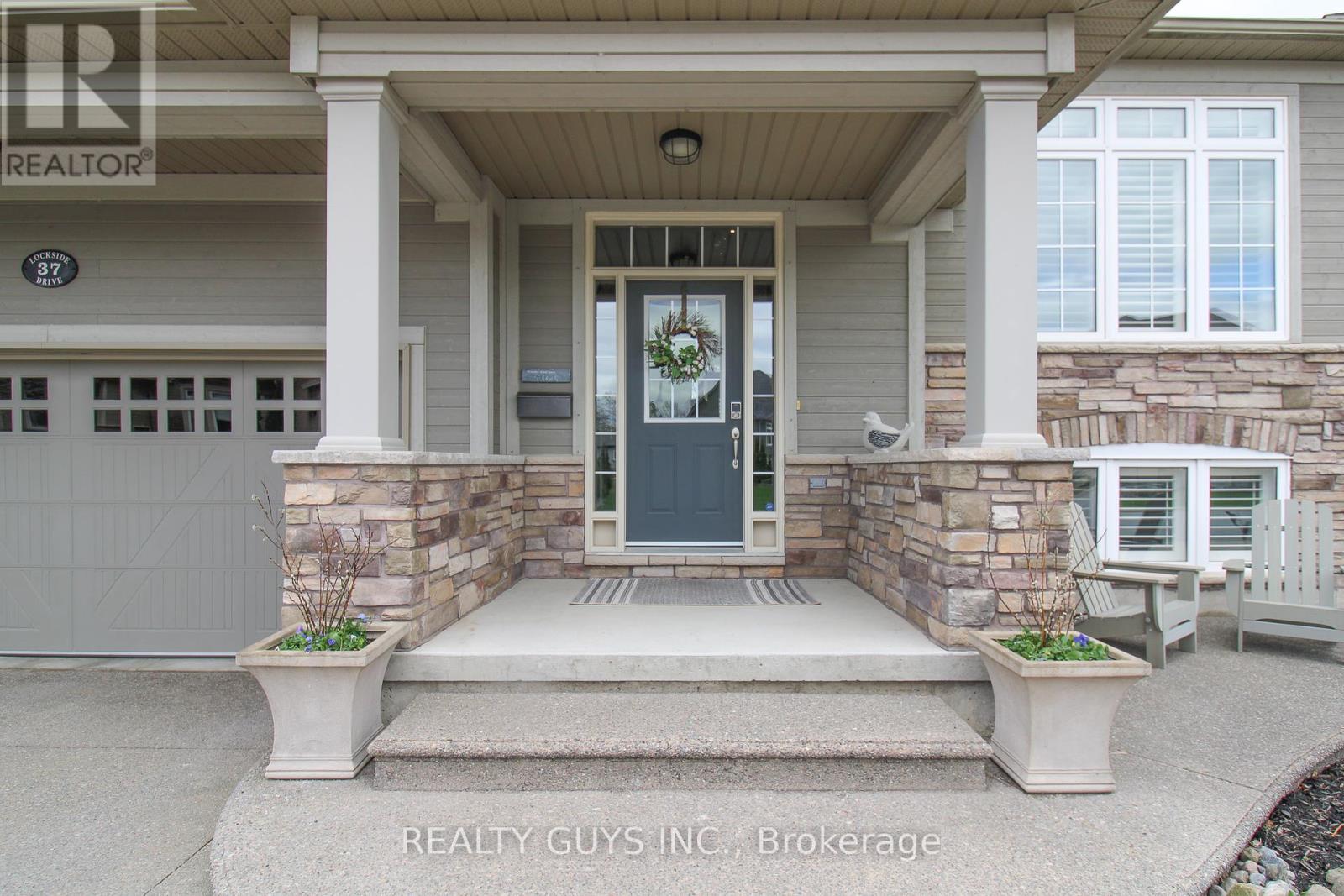 59 - 37 Lockside Drive, Peterborough South (West), Ontario  K9J 8T2 - Photo 6 - X12123391