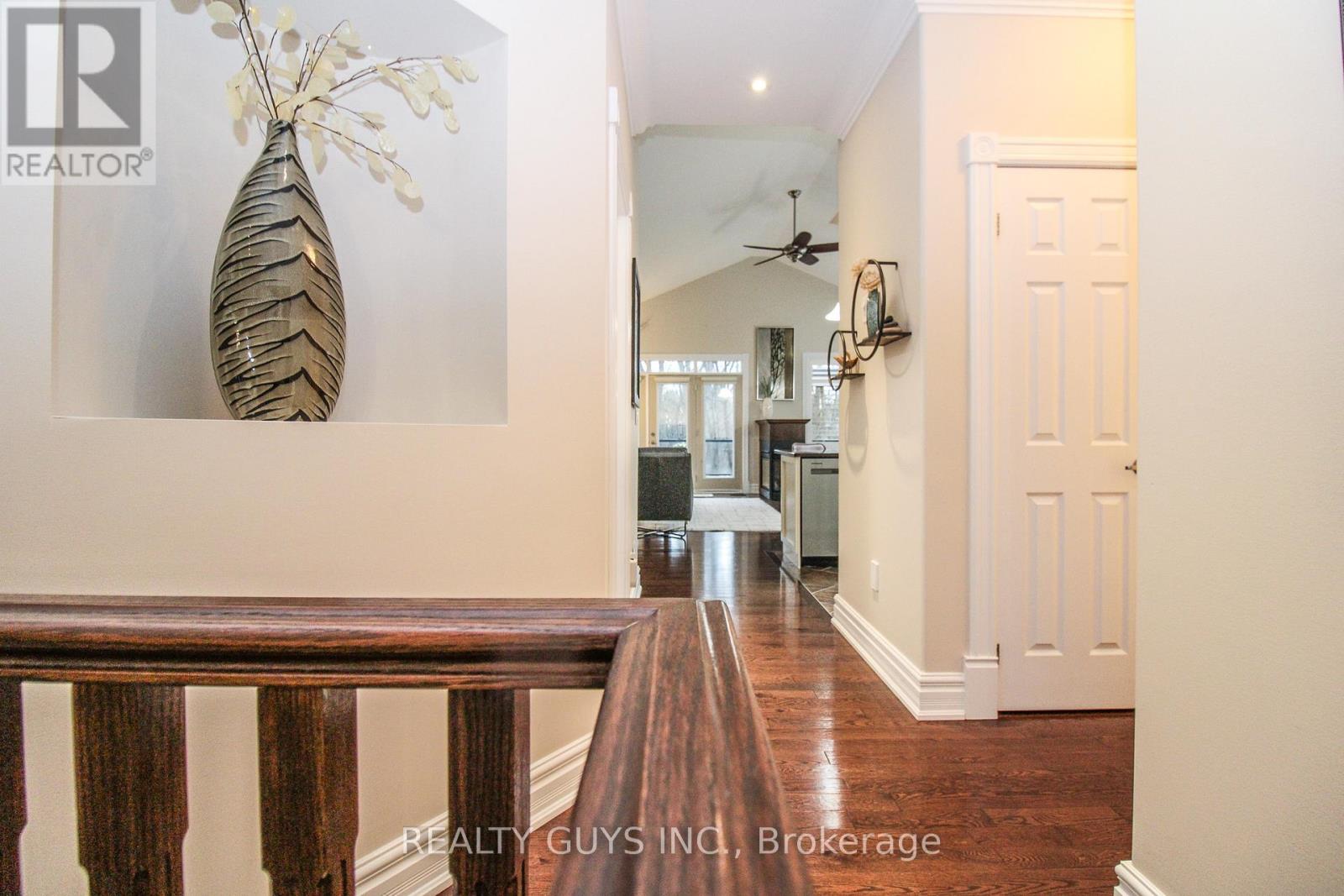 59 - 37 Lockside Drive, Peterborough South (West), Ontario  K9J 8T2 - Photo 8 - X12123391