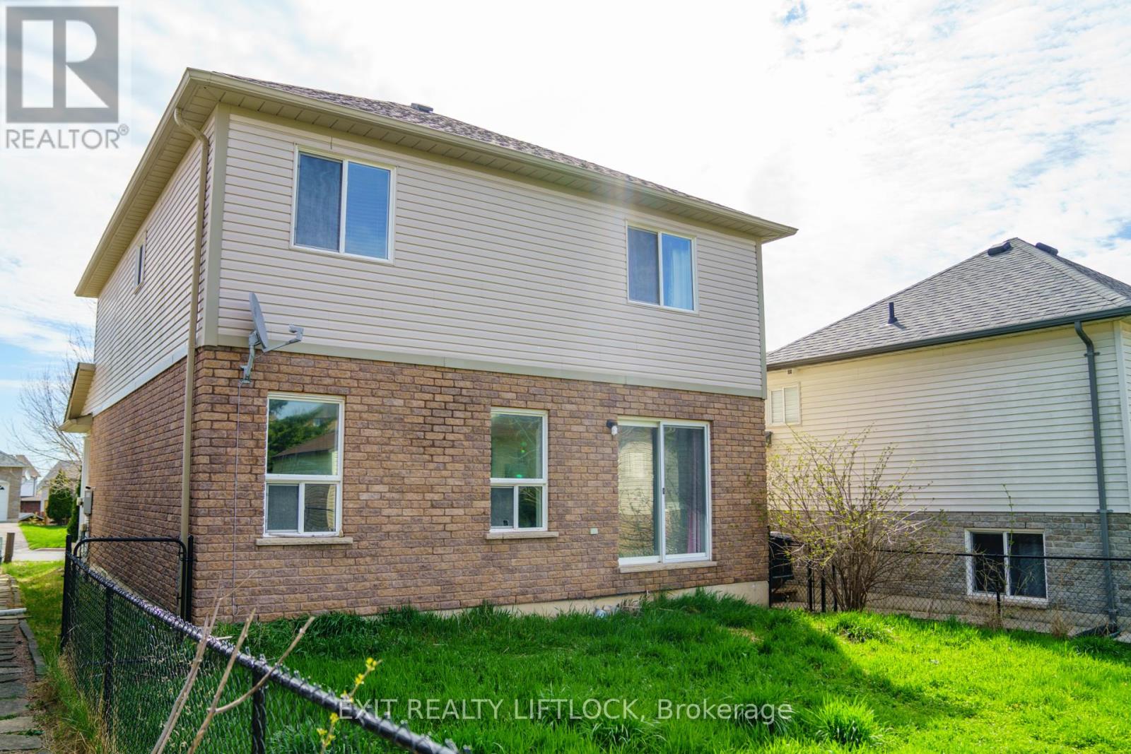 497 Settlers Ridge, Peterborough North (North), Ontario  K9L 2A6 - Photo 13 - X12123530