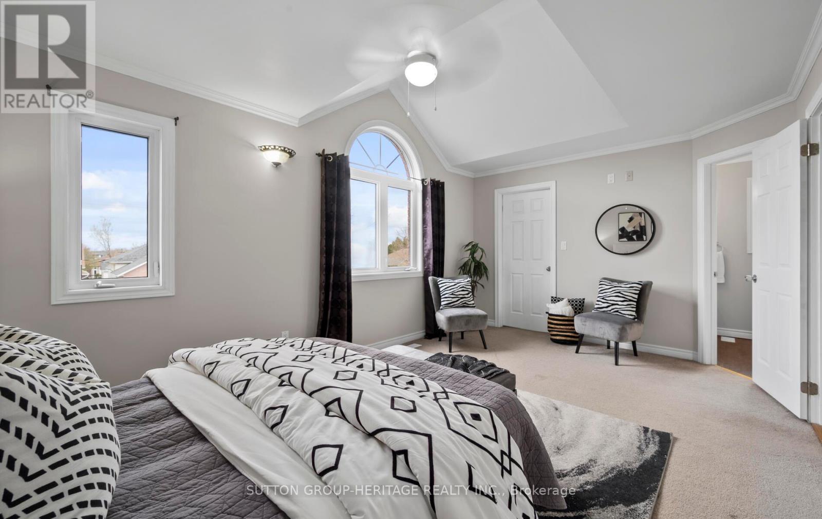 51 Mcgibbon Boulevard, Kawartha Lakes (Lindsay), Ontario  K9V 6G4 - Photo 16 - X12123479
