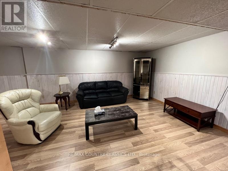 76 York River Drive, Bancroft (Bancroft Ward), Ontario  K0L 1C0 - Photo 25 - X12123572