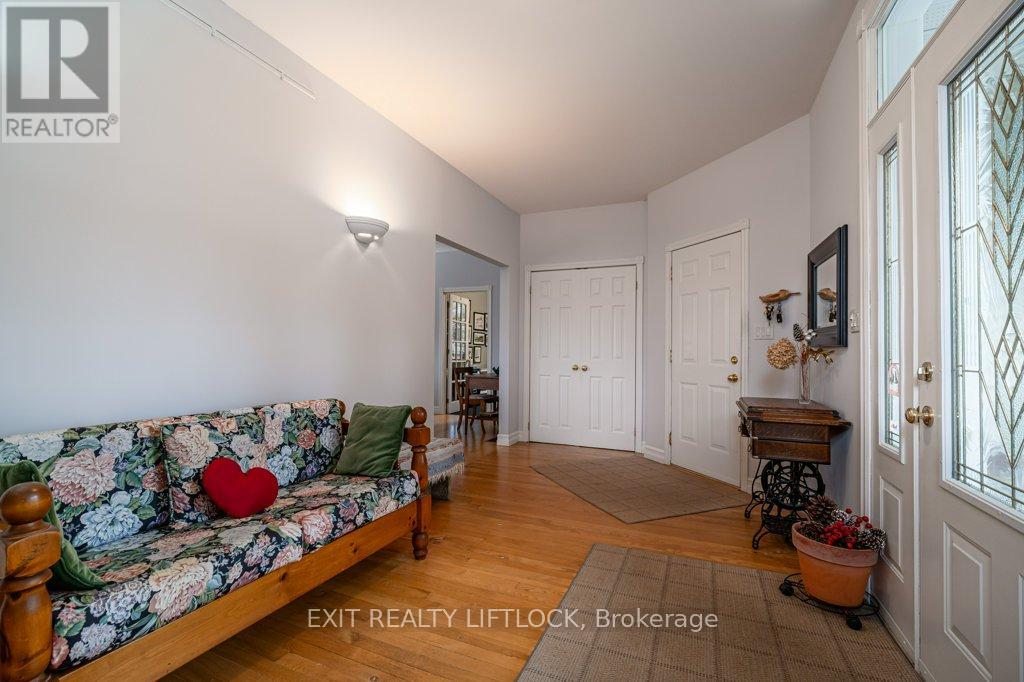 57 King Street E, Kawartha Lakes (Omemee), Ontario  K0L 2W0 - Photo 7 - X12123612