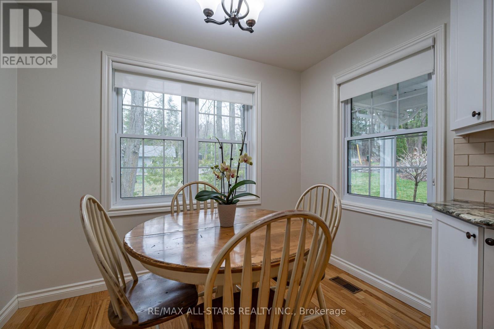 308 Fife Avenue, Smith-Ennismore-Lakefield, Ontario  K9J 0C6 - Photo 13 - X12123699