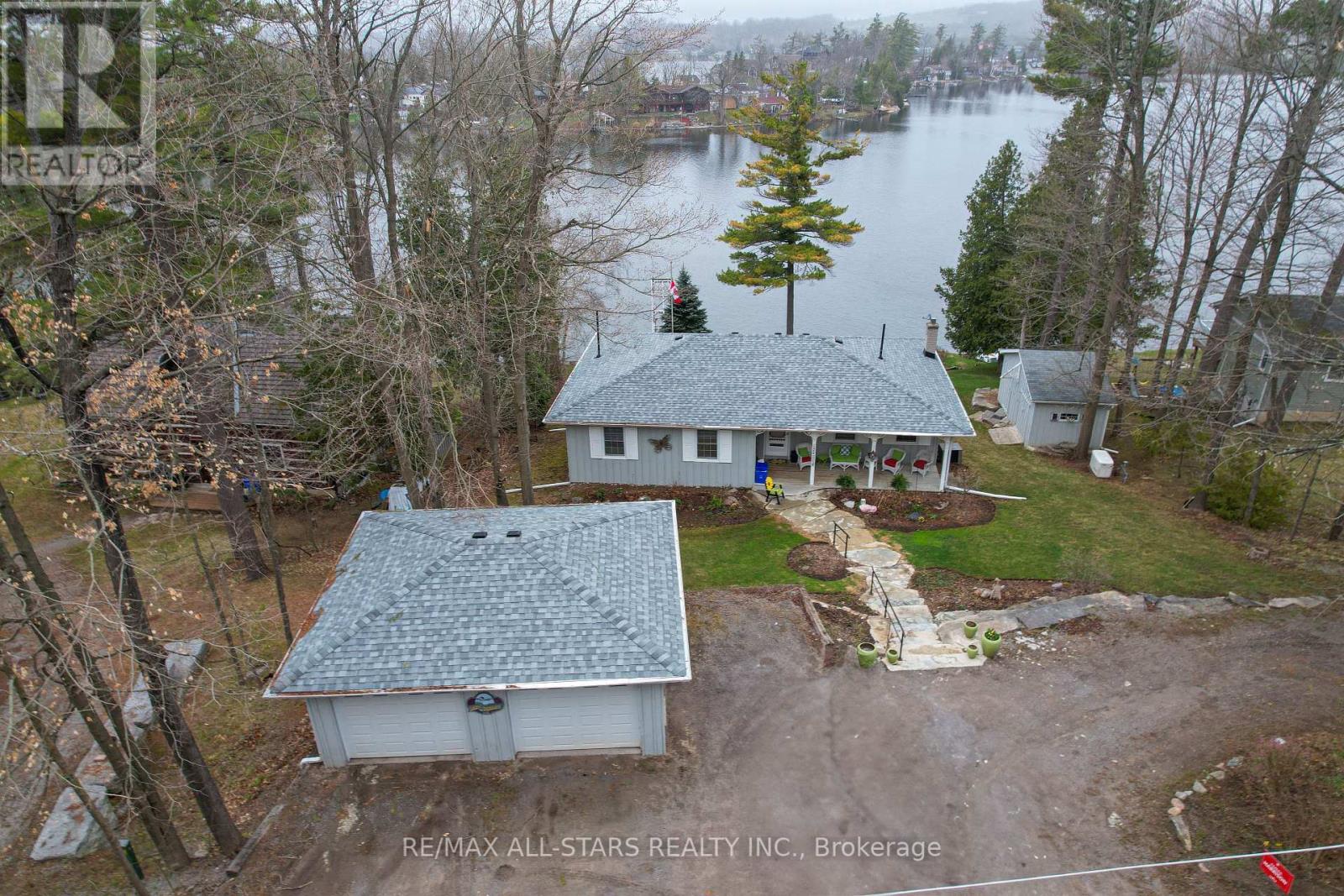 308 Fife Avenue, Smith-Ennismore-Lakefield, Ontario  K9J 0C6 - Photo 3 - X12123699