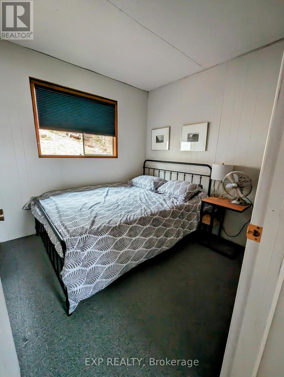 400b Gilbert Bay Lane, Wollaston, Ontario  K0L 1P0 - Photo 16 - X12123723