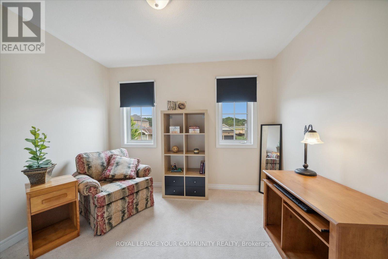 37 Gunsolus Road, Kawartha Lakes (Ops), Ontario  K9V 0E4 - Photo 15 - X12123745