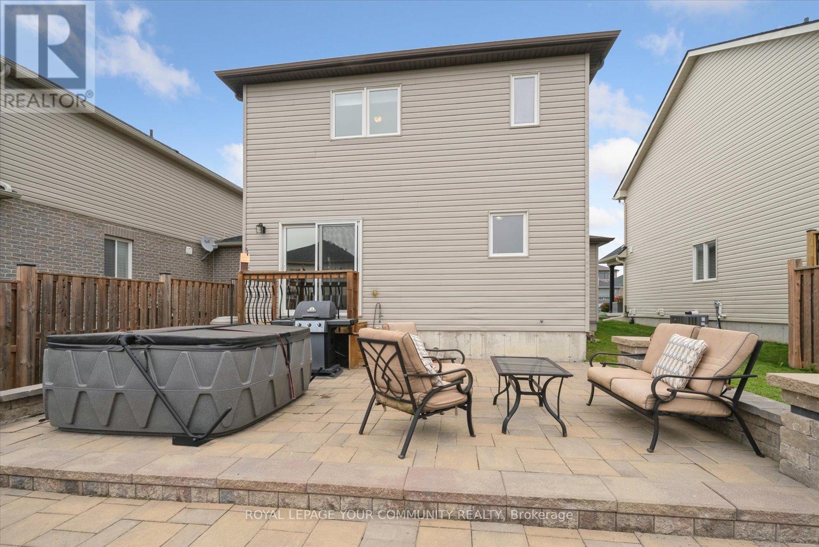 37 Gunsolus Road, Kawartha Lakes (Ops), Ontario  K9V 0E4 - Photo 25 - X12123745