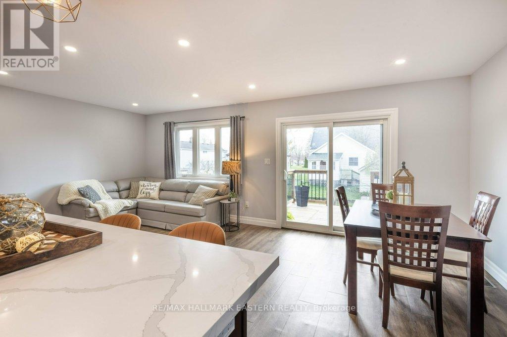 735 Jane Street, Peterborough South (West), Ontario  K9J 3A7 - Photo 18 - X12123937