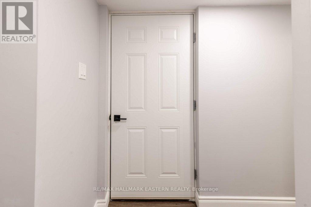 735 Jane Street, Peterborough South (West), Ontario  K9J 3A7 - Photo 36 - X12123937