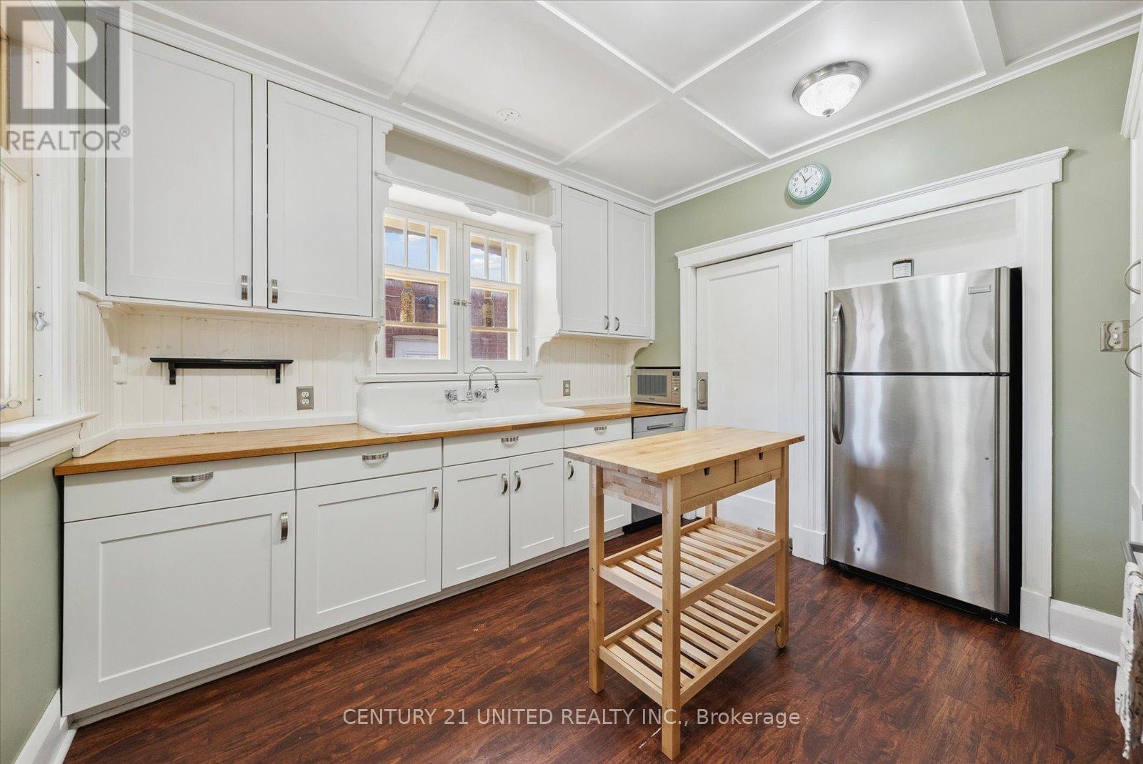 486 George Street S, Peterborough Central (South), Ontario  K9J 3E5 - Photo 12 - X12124194