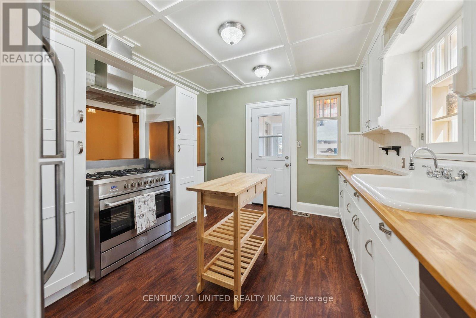486 George Street S, Peterborough Central (South), Ontario  K9J 3E5 - Photo 19 - X12124194