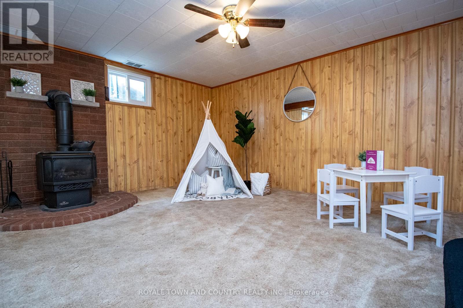 27 Hillside Drive, Kawartha Lakes (Lindsay), Ontario  K9V 1A3 - Photo 34 - X12124270