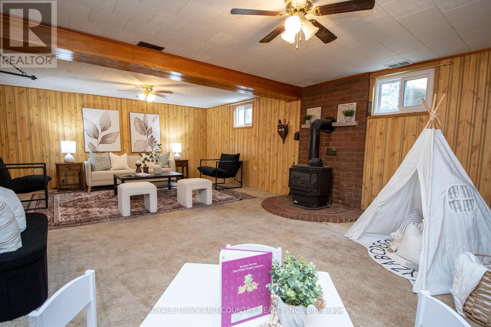27 Hillside Drive, Kawartha Lakes (Lindsay), Ontario  K9V 1A3 - Photo 35 - X12124270