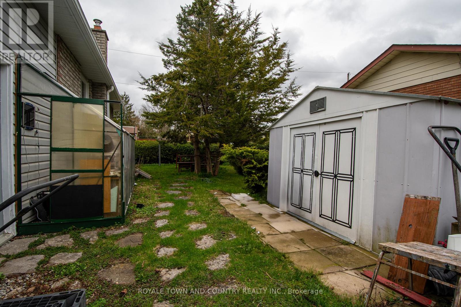 27 Hillside Drive, Kawartha Lakes (Lindsay), Ontario  K9V 1A3 - Photo 41 - X12124270