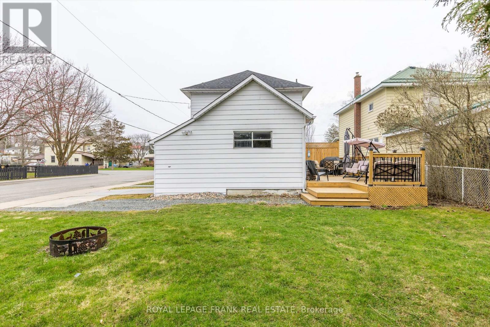 7 Union Street, Havelock-Belmont-Methuen (Havelock), Ontario  K0L 1Z0 - Photo 34 - X12124447