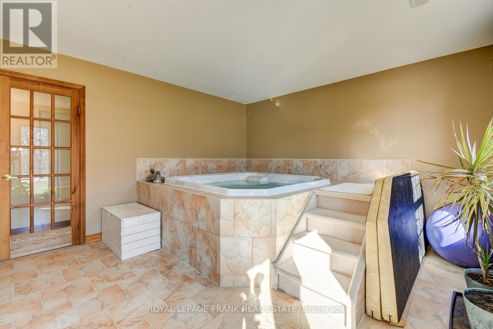 3071 5th Line E, Trent Hills (Campbellford), Ontario  K0L 1L0 - Photo 27 - X12124745
