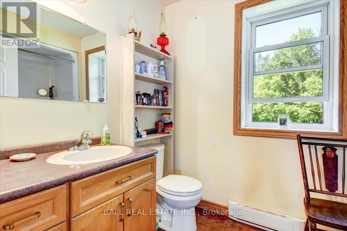 384 Scott Line Road, Hastings Highlands (Herschel Ward), Ontario  K0L 2S0 - Photo 16 - X12124757
