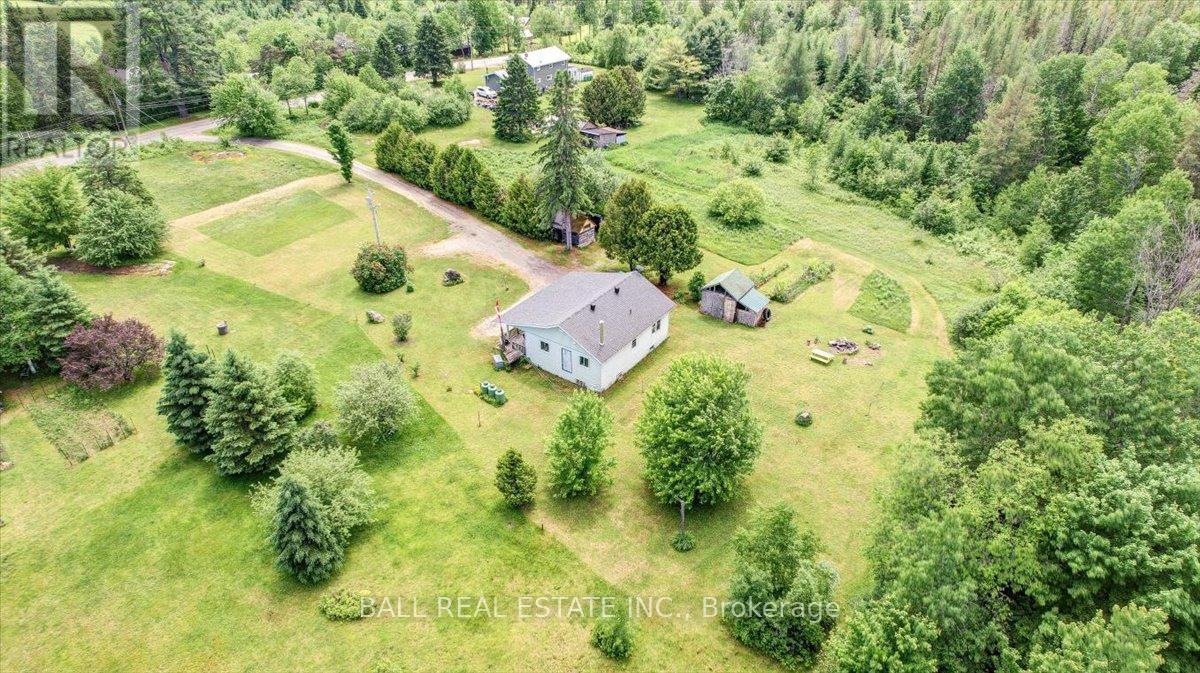 384 Scott Line Road, Hastings Highlands (Herschel Ward), Ontario  K0L 2S0 - Photo 6 - X12124757
