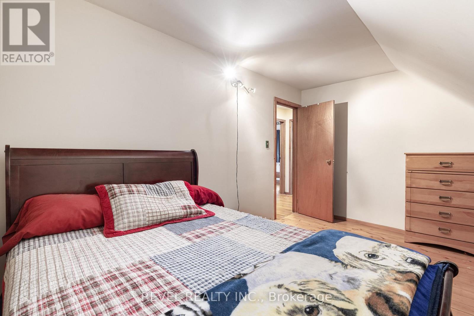 152 Pleasant Pt Road, Kawartha Lakes (Fenelon), Ontario  K9V 4R6 - Photo 17 - X12124929