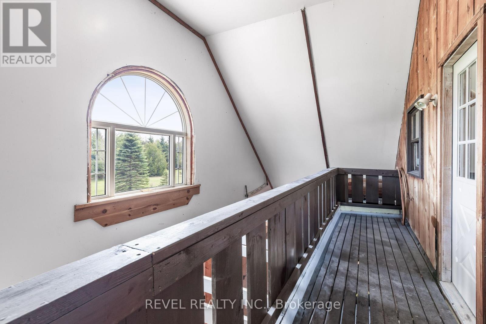 152 Pleasant Pt Road, Kawartha Lakes (Fenelon), Ontario  K9V 4R6 - Photo 25 - X12124929