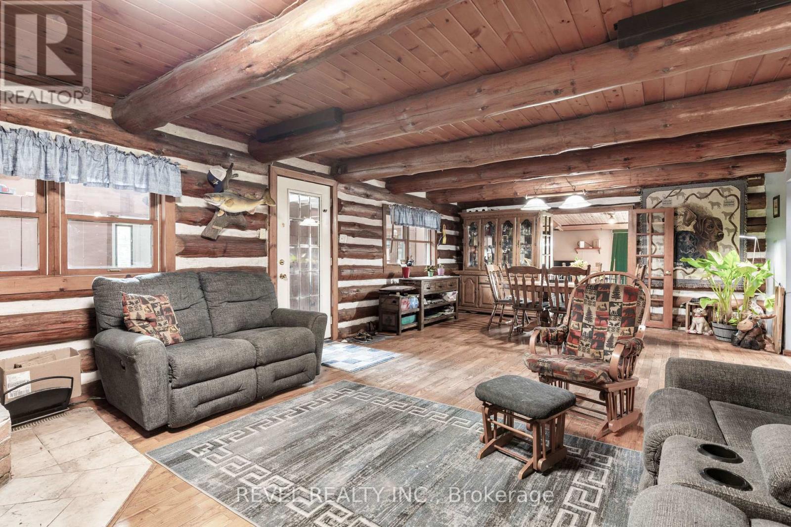 152 Pleasant Pt Road, Kawartha Lakes (Fenelon), Ontario  K9V 4R6 - Photo 5 - X12124929