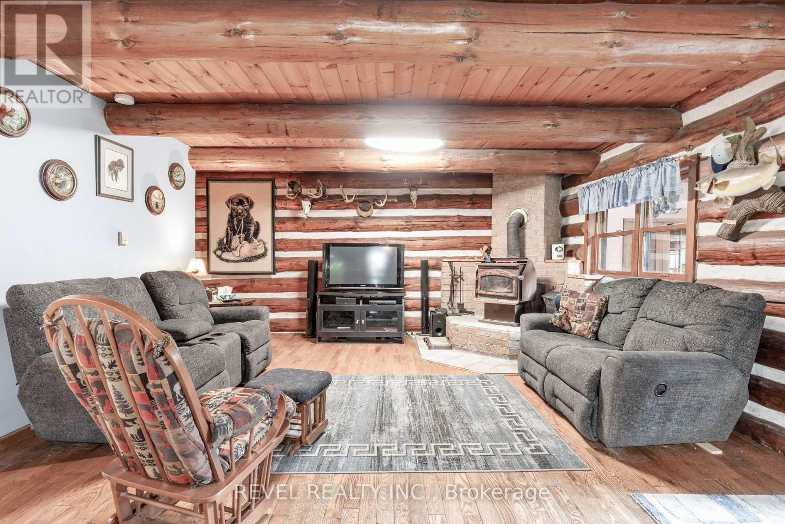 152 Pleasant Pt Road, Kawartha Lakes (Fenelon), Ontario  K9V 4R6 - Photo 8 - X12124929