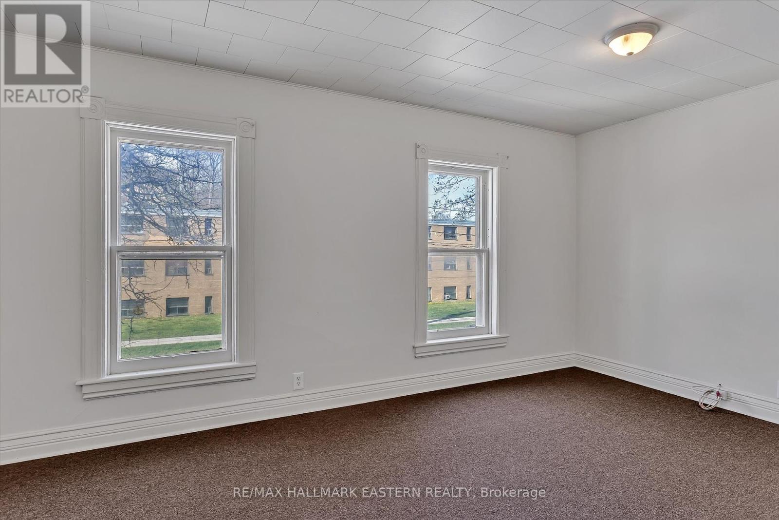 299 Mcdonnel Street, Peterborough (Downtown), Ontario  K9H 2W6 - Photo 30 - X12124956
