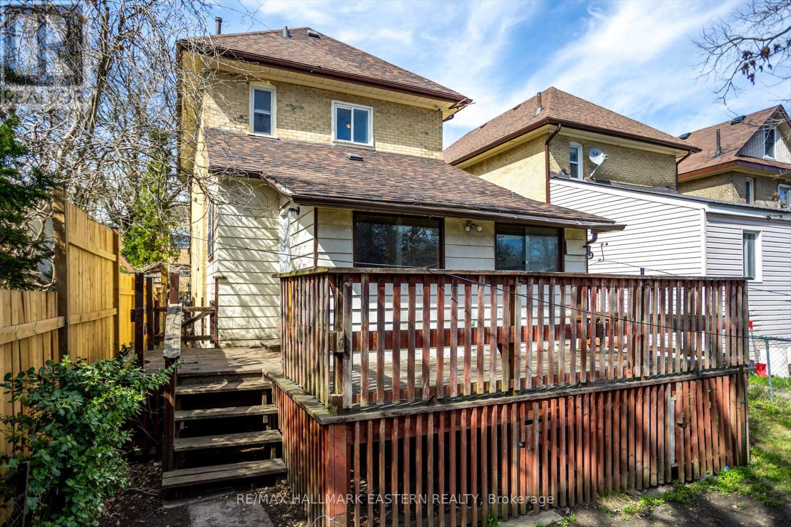 299 Mcdonnel Street, Peterborough (Downtown), Ontario  K9H 2W6 - Photo 35 - X12124956